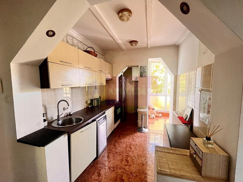 Apartament 2 camere Brasov- Piata Astra.