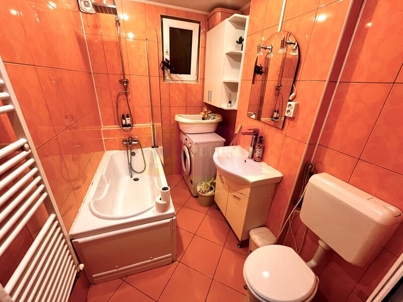 Apartament 2 camere Brasov- Piata Astra.